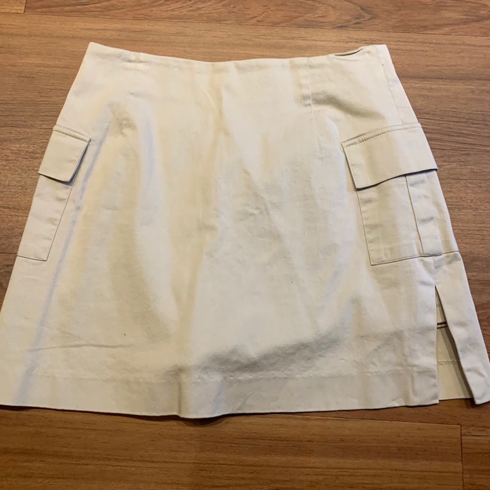 Mini Skirt - Picture 1 of 3